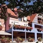 Logis Le Parc & Hotel Saint-Hippolyte (Haut-Rhin)