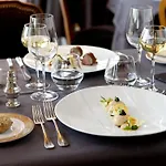 Hotel Logis Le Parc & 4*