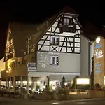 Hotel Logis Le Parc & 4*