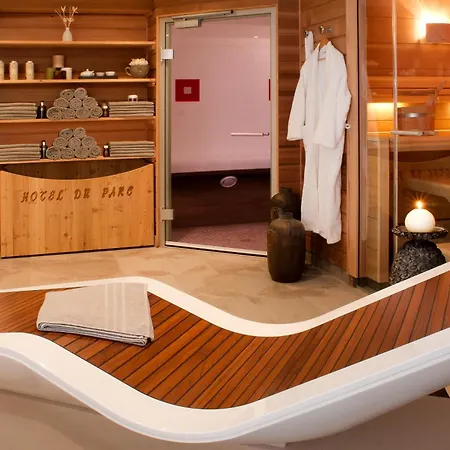 Отель Logis Le Parc &
