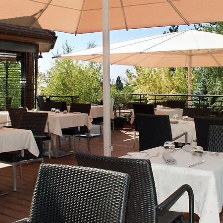 Logis Le Parc & Hotel 4*