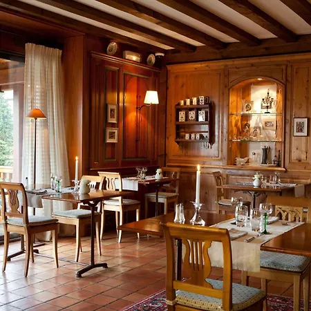 Hotel Logis Le Parc &