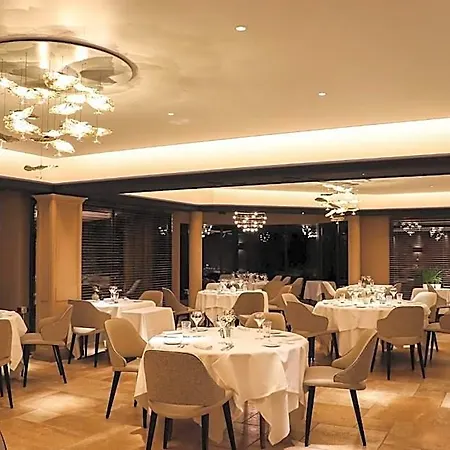 Logis Le Parc & Hotel 4*