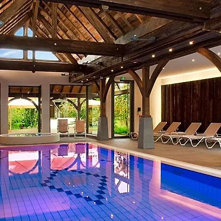 Logis Le Parc & Hotel
