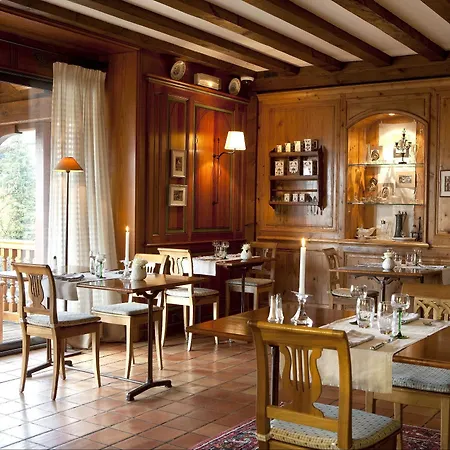 Logis Le Parc & 4* Сент-Ипполит