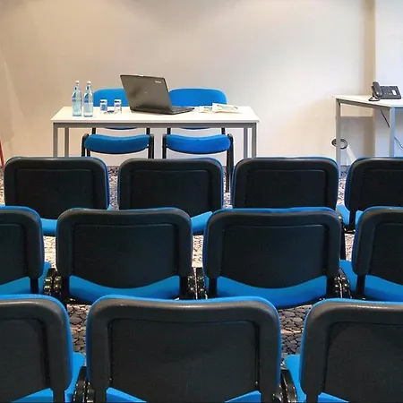 Hotel Logis Le Parc & 4*