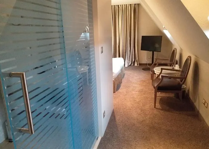 Logis Le Parc & Hotel 4*