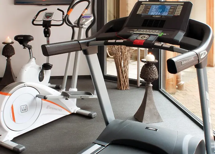 Hotel Logis Le Parc &