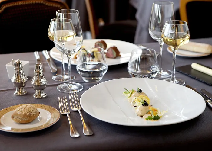 Hotel Logis Le Parc & 4*